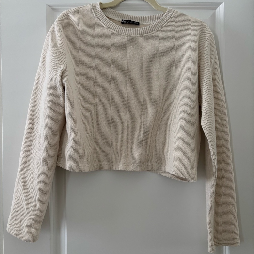 Zara Women’s Beige Crew Neck Long Sleeve Ribbed Crop Sweater, Size M